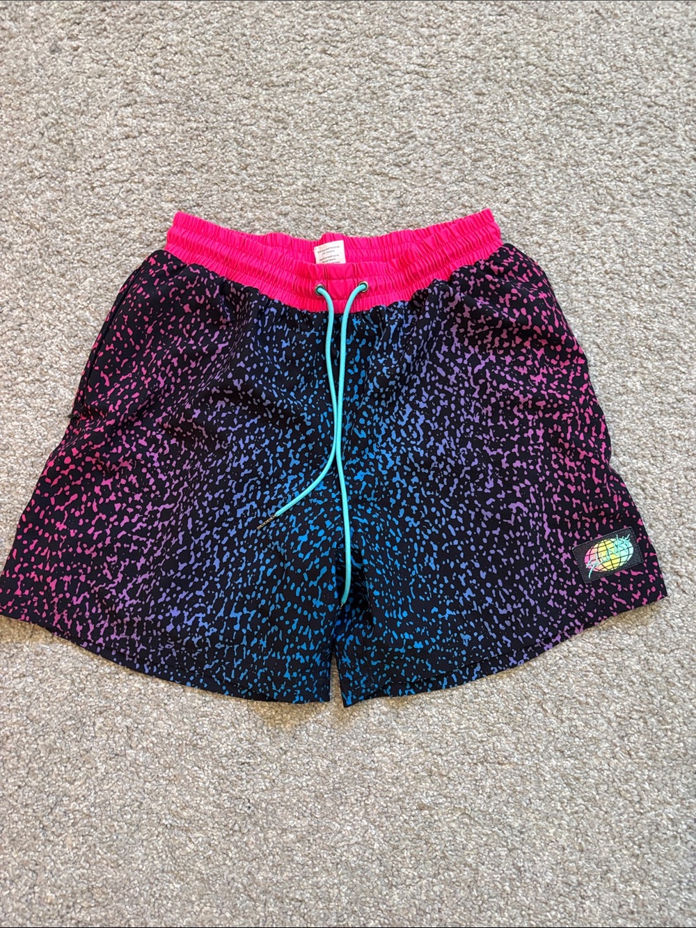 Men's Slunks Black Gradient Speckle Athletic Volleyball Shorts - size Medium M